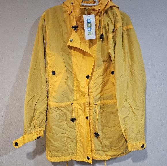 Women Within Bramd New Yellow 2 In 1 Jacket - Picture 2 of 13